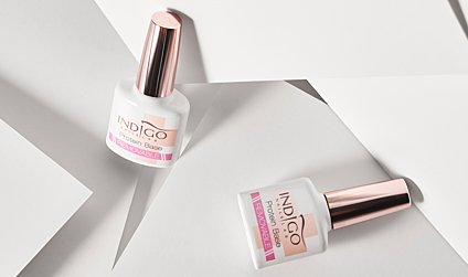 100% of those surveyed confirm: Protein Base strengthens the natural nail plate.