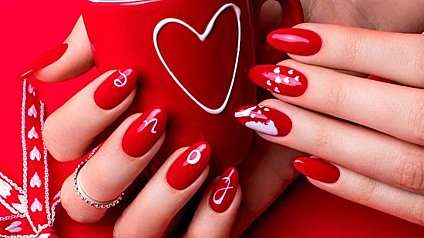 Trends for Valentine's day manicure