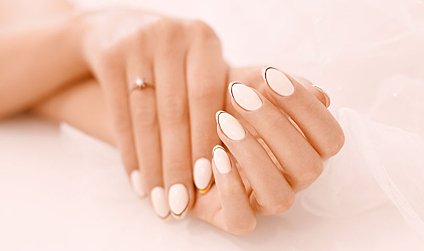 Wedding Nails - check out the hottest trends!