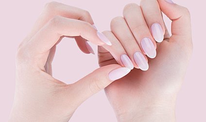 Sposób na regenerację paznokci? Manicure japoński krok po kroku