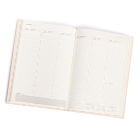 Weekly 2026 Calendar for a Stylist