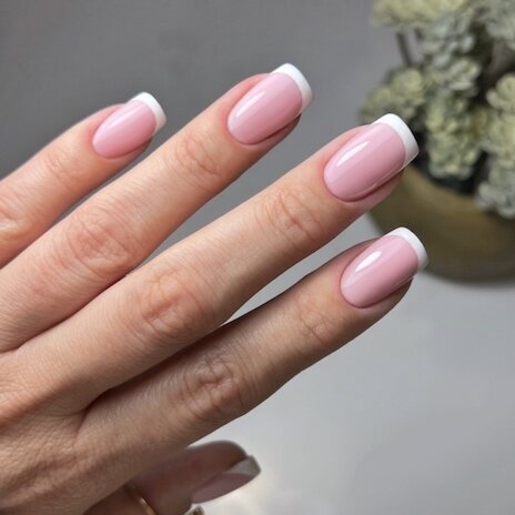 french-nails